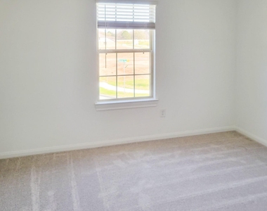 25737 Damask Drive - Photo Thumbnail 10