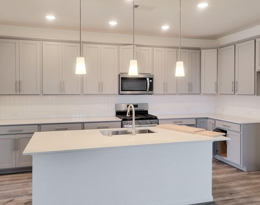 25737 Damask Drive - Photo Thumbnail 3