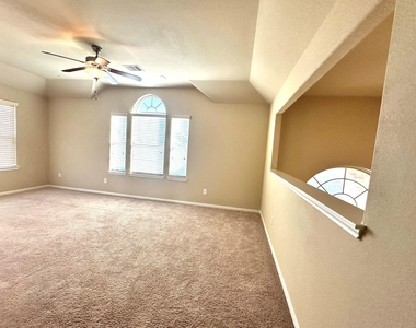 22407 Ebbets Field Drive - Photo Thumbnail 22