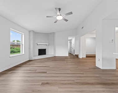 24014 Nomini Hall Lane - Photo Thumbnail 7
