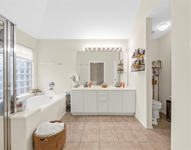 20703 Louetta Woods Drive - Photo Thumbnail 5