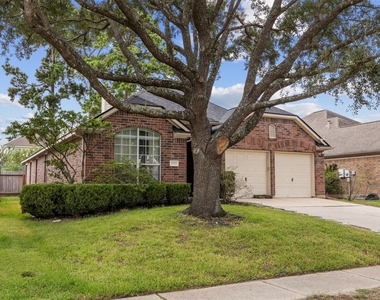 20703 Louetta Woods Drive - Photo Thumbnail 2