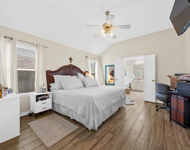 20703 Louetta Woods Drive - Photo Thumbnail 3