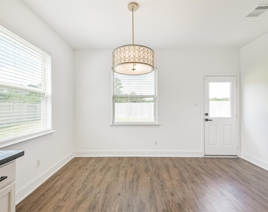 15203 Lake Powell Drive - Photo Thumbnail 11