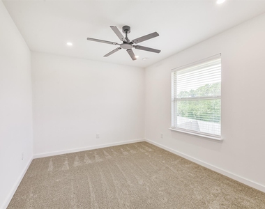 15203 Lake Powell Drive - Photo Thumbnail 25