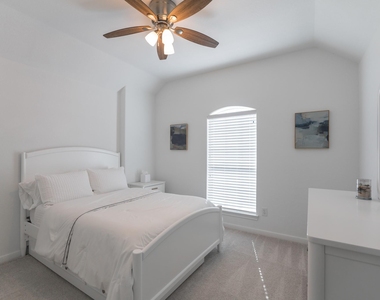 135 S Rocky Point Circle - Photo Thumbnail 23