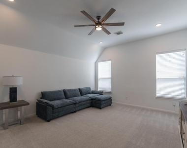 135 S Rocky Point Circle - Photo Thumbnail 14