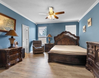 12610 Redbud Villa Lane - Photo Thumbnail 10