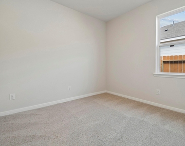 15463 Maple Terrace Drive - Photo Thumbnail 13