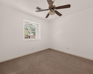 12619 Chriswood Drive - Photo Thumbnail 23