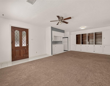 12619 Chriswood Drive - Photo Thumbnail 30