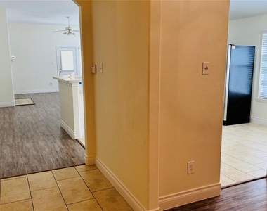 20210 Glen Burn Court - Photo Thumbnail 1