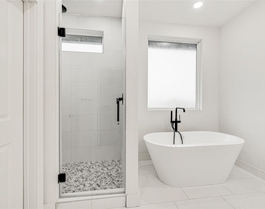 659 Road 5846 - Photo Thumbnail 13