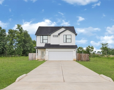659 Road 5846 - Photo Thumbnail 1