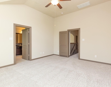 87 Aventura Place - Photo Thumbnail 12