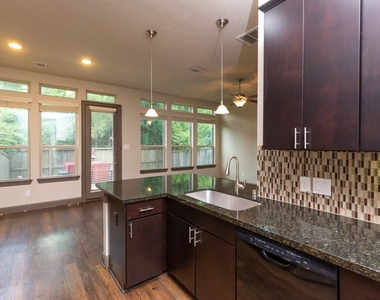 87 Aventura Place - Photo Thumbnail 26