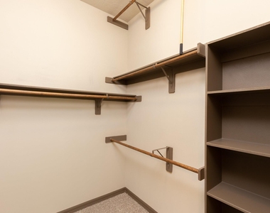 87 Aventura Place - Photo Thumbnail 17
