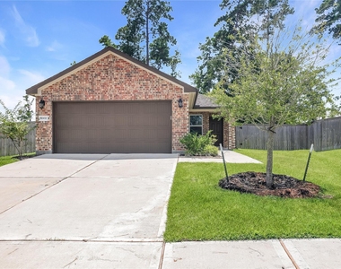 7002 Lauren Oak Drive - Photo Thumbnail 1