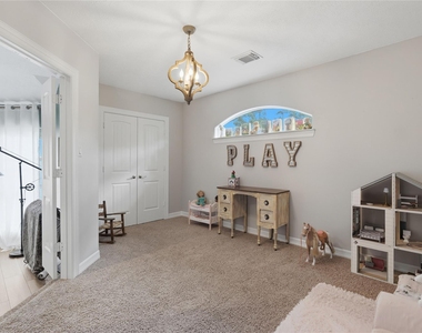 1680 Beech Drive - Photo Thumbnail 11