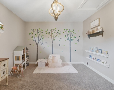 1680 Beech Drive - Photo Thumbnail 12