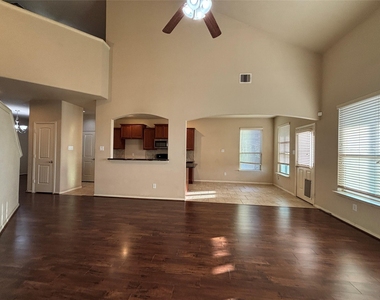 3443 Arrowhead Bay Lane - Photo Thumbnail 35