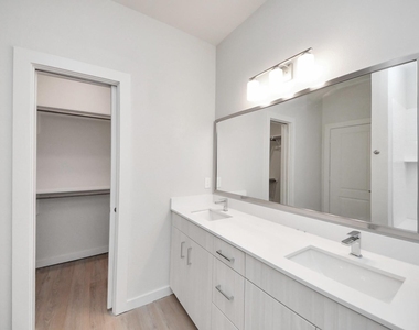 7330 Leighton Meadow Lane - Photo Thumbnail 30