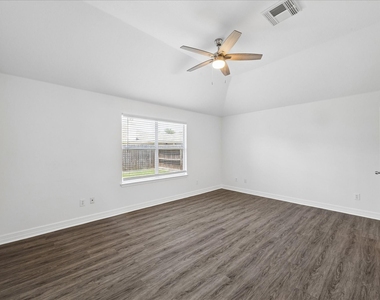 8310 Hardy Elm Street - Photo Thumbnail 18