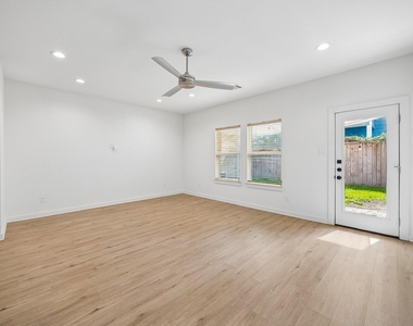 5710 Elysian Street - Photo Thumbnail 5