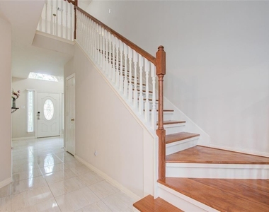 7511 S Linpar Court - Photo Thumbnail 6