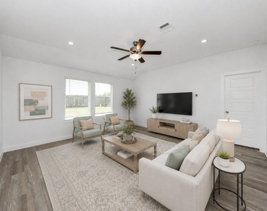 8614 Shumard Oak Drive - Photo Thumbnail 6