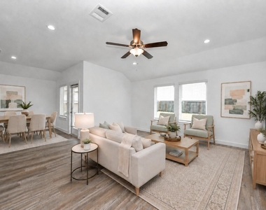 8614 Shumard Oak Drive - Photo Thumbnail 5