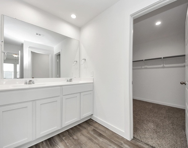 8614 Shumard Oak Drive - Photo Thumbnail 31