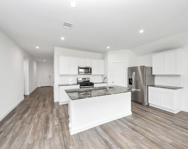 8614 Shumard Oak Drive - Photo Thumbnail 8
