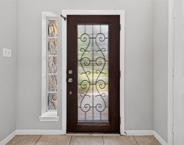 50 Vershire Circle - Photo Thumbnail 2