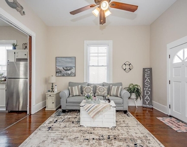 1406 Moody Avenue - Photo Thumbnail 9