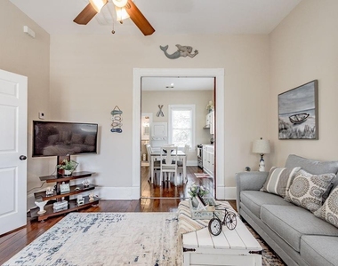 1406 Moody Avenue - Photo Thumbnail 6
