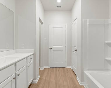8839 New Jade Drive - Photo Thumbnail 6
