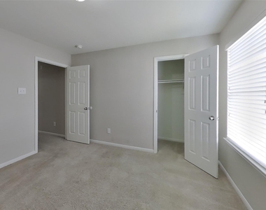12223 Elm Orchard Trail - Photo Thumbnail 11