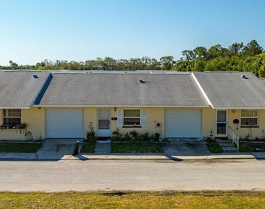 4934 Getner Street - Photo Thumbnail 16