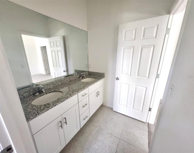 4383 Paraglider Place - Photo Thumbnail 13