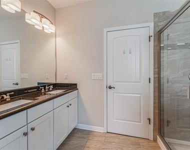 213 S Westland Avenue - Photo Thumbnail 33