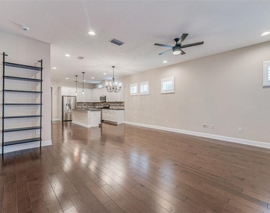 213 S Westland Avenue - Photo Thumbnail 24