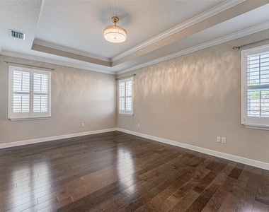 213 S Westland Avenue - Photo Thumbnail 26