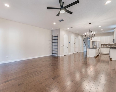 213 S Westland Avenue - Photo Thumbnail 22