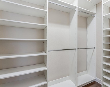 213 S Westland Avenue - Photo Thumbnail 30