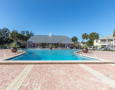 102 Pompano Drive Se - Photo Thumbnail 28