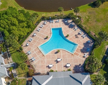102 Pompano Drive Se - Photo Thumbnail 26