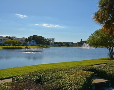 102 Pompano Drive Se - Photo Thumbnail 24