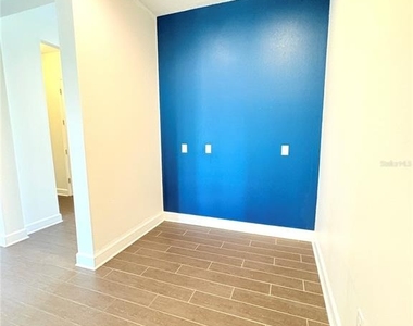 4645 Butler National Drive - Photo Thumbnail 20