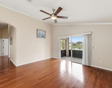2819 Maguire Drive - Photo Thumbnail 7